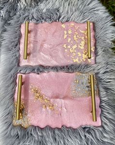 Plateau en résine avec motif floral naturel conçu pour offrir un centre de table de décoration de mariage ou un usage quotidien - Product Image 5