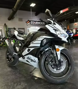 NINJA ZX-4RR ABS KRT Edition 2025-2026 de Alta Calidad, Lista para Exportar a Todo el Mundo - Product Image 1