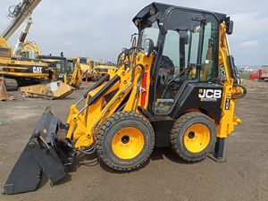 בשימוש jcb 1cx רטרו גלגל מטען טרקטור עם חזית בחזרה מטען 8 טון מדורג עבור חוות עם מנוע ליבה נושאת רכיבים - Product Image 2