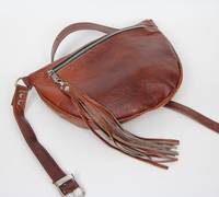 Grosir tas selempang kulit kerbau Vintage buatan tangan tas Messenger mode Mini dekorasi tali belanja untuk pria wanita