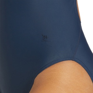 ชุดว่ายน้ำพลัสไซส์สไตล์มินิมอลยอดนิยม ผ้าสี่ทิศทาง ยืดหยุ่น ระบายอากาศได้ดี สวมใส่สบาย เหมาะสำหรับใส่ไปทะเล พร้อมเสื้อคลุมกันแดดสำหรับผู้หญิง - Product Image 6