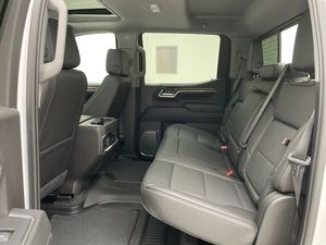2024G.M.C Serra 1500 D enali Crew.Cab 4WD Automatic Gear. Box Asientos de cuero Clean Title Accident Free Low Kilometraje - Product Image 6