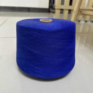 100% Spun <span class=keywords><strong>Polyester</strong></span> nhuộm sợi 50S 30S 40S 20S đen đỏ xanh xanh màu sắc cho quần áo vải dệt kim nhà sản xuất tại Trung Quốc - Product Image 2