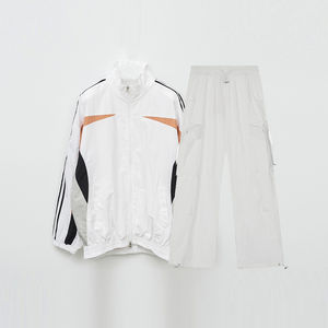 ชุดวอร์มเสื้อแจ็คเก็ตกันลมผ้าไนลอนสำหรับผู้ชายชุดวอร์มสองชิ้นออกแบบได้ตามต้องการ - Product Image 1