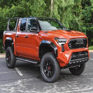 Tacoma TRD Pro Double Cabine 4x4 Turbo Hybride 4 cylindres, différentiel arrière verrouillable, principalement non modifié, modèle 2024 - Product Image 1