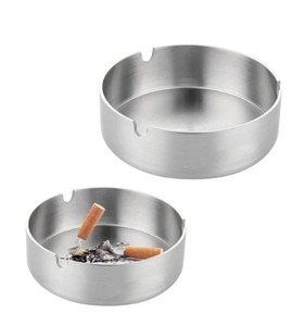 Cenicero Compacto de Acero Inoxidable, Mini Cenicero, Cenicero de Acero Inoxidable para Fumar, Cenicero Redondo de Acero Inoxidable de 12 cm - Product Image 1