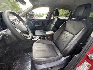 SUV TIGUAN 4MOTION 2022 d'occasion, 8 vitesses, 184 ch, 2L, transmission automatique 14 rapports - Product Image 2