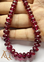 Perles rondes facettées en corindon rouge rubis en gros, provenance Chine, pour la fabrication de bijoux, cristal de quartz synthétique, brin de perles