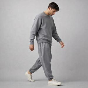 Pantalones deportivos casuales de lona para hombre con tecnología de secado rápido, puños elásticos en los tobillos, diseño transpirable, pantalones deportivos para invierno. - Product Image 4