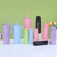 Gobelet isotherme en plastique de 40 oz avec logo personnalisé, poignée et paille, ensemble de bouteilles d'eau sportives sous vide pour cadeau familial, école, camping