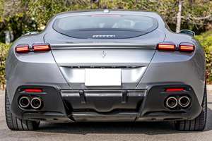 SUV Roma 2025 de Alto Nivel de Equipamiento, Motor 8L+, 400 CV, Transmisión Automática, 3 Plazas, Cuero Oscuro, Techo Panorámico, Listo para Entrega - Product Image 4