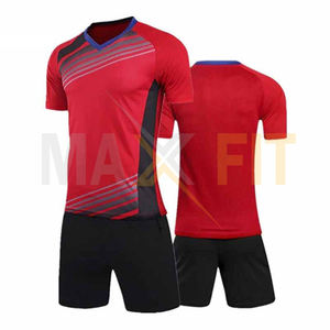 Logo personnalisé de Football, impression par Sublimation, uniforme de Football à la mode pour hommes par MAXFIT entreprises - Product Image 4