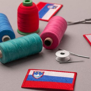 Patch drapeau de Slovénie, drapeau slovène, emblème national, patch brodé thermocollant du drapeau de Slovénie - Product Image 6
