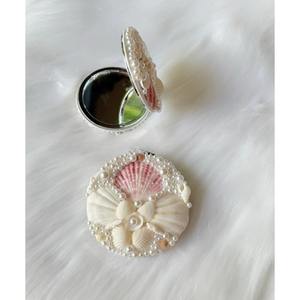 กระจกแต่งหน้าแบบมือถือทรงรี ดีไซน์เปลือกหอย งานฝีมือเวียดนาม ขายส่ง - Product Image 4