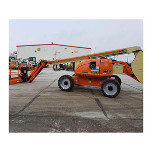 El potente elevador de pluma alcanza hasta 80 pies de altura con una fuerte capacidad de elevación y un funcionamiento estable - Product Image 1