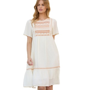 Femmes élégantes Y2K Mini robe mignonne printemps et automne tricot moulante avec nœud en dentelle et dos creux Sexy tenue décontractée pour dames - Product Image 1