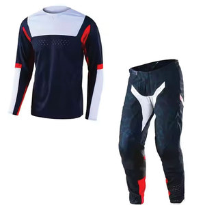 Équipement de moto pour hommes, combinaison de protection durable et légère pour la course, tenue élégante et sécurisée pour le plaisir de la moto en plein air - Product Image 1