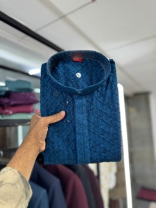 Trabajo de bordado de pollo en tela de rayón Luckhnowi Kurta pijama para hombres - Product Image 2