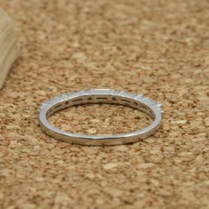 Brillante fascinante laboratorio crecido anillo de diamante 10K oro Baguette corte VVS2 IGI certificado Premium joyería regalo de boda mujeres - Product Image 4