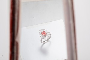 Anillo de compromiso de boda de diamante CVD platino clásico vintage-joyería fina por Joyería de temporada - Product Image 4