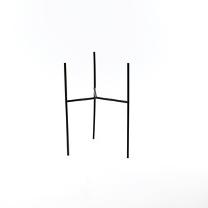 META011BK - Reversible Black Metal <b>Vase</b> <b>Stand</b> - 10.25 H - Product Image 2