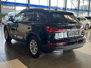 Nuevo/Usado Audi Q5 SUV 2024 Automático 4x4 Cuero Negro Turbo Gas Luces LED - Product Image 4