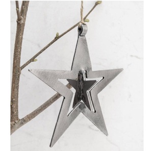 Adorno Navideño Colgante de Corazón, Diseño Moderno Hecho a Mano en Hierro Galvanizado, Acabado Rústico, Decoración Navideña para Árbol de Navidad - Product Image 5