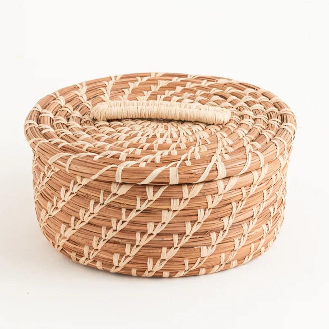 ธรรมชาติ