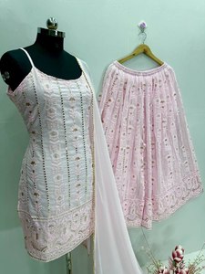 ชุดส่าหรีผ้าจอร์เจียต์ปักลายแบบดั้งเดิมสำหรับผู้หญิง ทรงสวย แห้งเร็ว ใส่ได้ทุกฤดู เหมาะสำหรับงานปาร์ตี้และชายหาด - Product Image 3