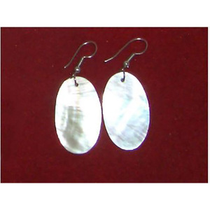 Pendientes de Concha Marina de Acero Inoxidable, Joyería de Concha Marina, Pendientes Ovalados Blancos de Concha Marina con Aro de Acero Inoxidable o Metal - Product Image 4