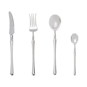 Juego de cucharas de plata y oro hechas a mano de lujo, cubiertos de diseño elegante para comedor con estilo, Decoración de mesa moderna para el hogar - Product Image 1