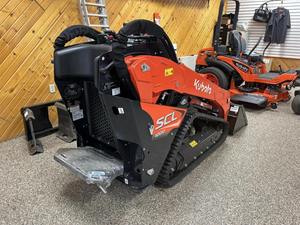 Mini-chargeuse sur chenilles diesel Kubota SCL1000 2025, haute efficacité, moteur, pompe hydraulique, boîte de vitesses, excellent état d'occasion - Product Image 5
