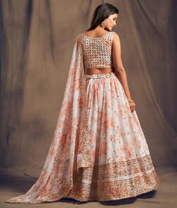 Lehenga choli น้ำหนักเบามี dupatta สำหรับผู้หญิงชุดปาร์ตี้งานแต่งงานของสะสมกำหนดขนาดได้เอง - Product Image 3