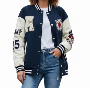 Chaqueta Universitaria de Béisbol de Alta Calidad 2026, Fabricante de Ropa Urbana Personalizada, Chaquetas Universitarias de Lana Chenilla con Parche Bordado con Letras - Product Image 2