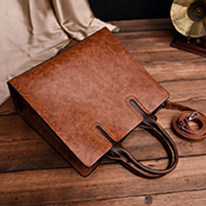 Servicio OEM Venta al por mayor Bolso de cuero de moda para mujer Nuevo diseño Color sólido Bolso de cuero de moda para mujer - Product Image 6