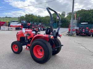 Achetez un tracteur Kubota L1382 d'occasion/neuf, moteur diesel 4x4, prix abordable, livraison rapide disponible dès maintenant - Product Image 2