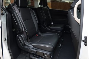 รถยนต์ฮอนด้า โอดิสซีย์ ทัวริ่ง ปี 2025 รุ่นยอดนิยม เกียร์อัตโนมัติ เบาะหนัง - Product Image 4