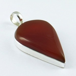 Pendentifs en argent sterling 925 avec pierre précieuse cornaline en forme de poire parfaite, style bohème chrétien, pour anniversaire, exportateur, grossiste - Product Image 1