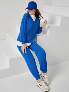 Conjunto de chándal informal de moda para otoño e invierno, novedad en ropa de marca para mujer, conjunto informal de 2 piezas - Product Image 5