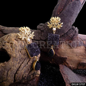 Boucle d'oreille en plaqué or avec pierres précieuses SKU5707 - Product Image 1