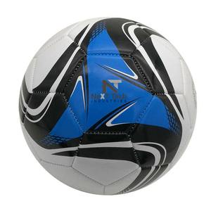 Balón de entrenamiento de fútbol de Next Tech Industries, material de PU para fines de entrenamiento con diseño personalizado y logotipo personalizado - Product Image 1