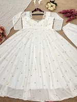 Set Salwar Kameez da Sposa in Seta Banarasi, Taglia Regolare, Vestibilità Perfetta, Multicolore, Collo a O, Tessuto Leggero, Speciale Diwali, Trendy