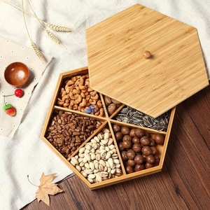 Boîte de rangement en bois pour bonbons avec séparateurs, finition naturelle, design moderne, plateau de rangement pour sucreries et collations, fabriqué au Vietnam - Product Image 3