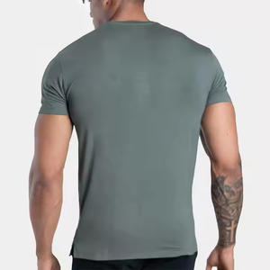 Camisetas de gimnasio de gran tamaño para hombre de la mejor calidad, camiseta transpirable en relieve para hombre, crea tu propio estilo con logotipo y diseño personalizados - Product Image 2