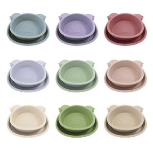 Assiette ronde en silicone de qualité alimentaire pour bébé, motif cochon de dessin animé, ensemble d'alimentation intégré anti-chute avec design mignon - Product Image 5
