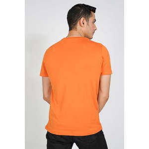 Camiseta de Hombre 100% Algodón - Tela Estampada y Suave al Tacto, Verano, Personalizada OEM/ODM - Product Image 4