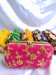 Bolsos de Mano Bordados Surtidos, Bolso de Noche Festivo para Bodas Indias con Marco Metálico y Cadena de Hombro, Bolso de Mano Tipo Clutch - Product Image 5