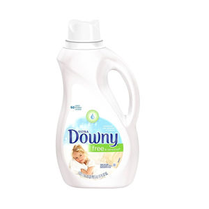 Downy Free & Gentle Liquid acondicionador de telas para pieles sensibles - Product Image 1