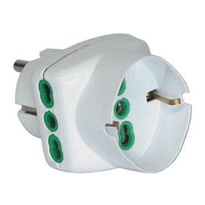 Fme Art. Adattatore Schuko+2 Poli + Terra Bipasso Schuko 82.230 - Product Image 1