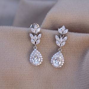 925 estampado D Color VVS1 plata Moissanite joyería pera gota pendientes para Opción de regalo para colección de joyas de moissanita de plata - Product Image 5